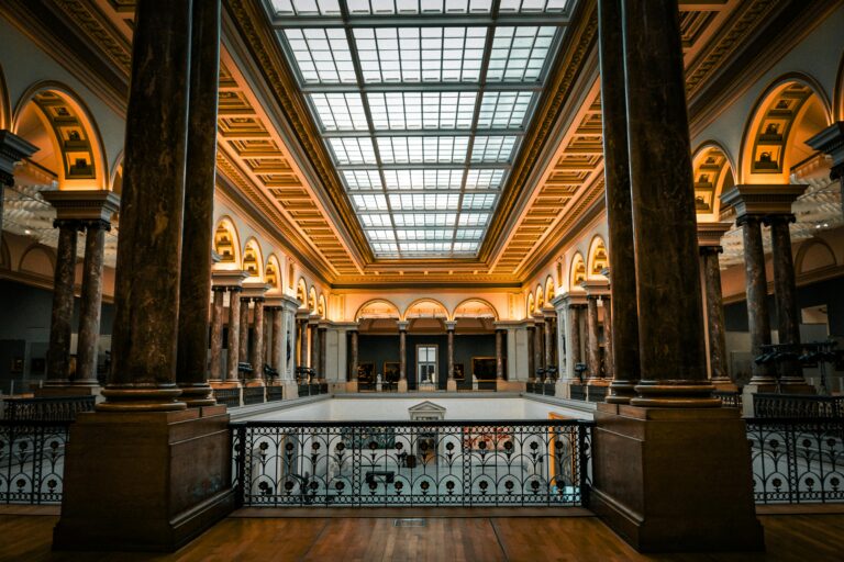 Luxury mansion makeover design ideas for grand spaces